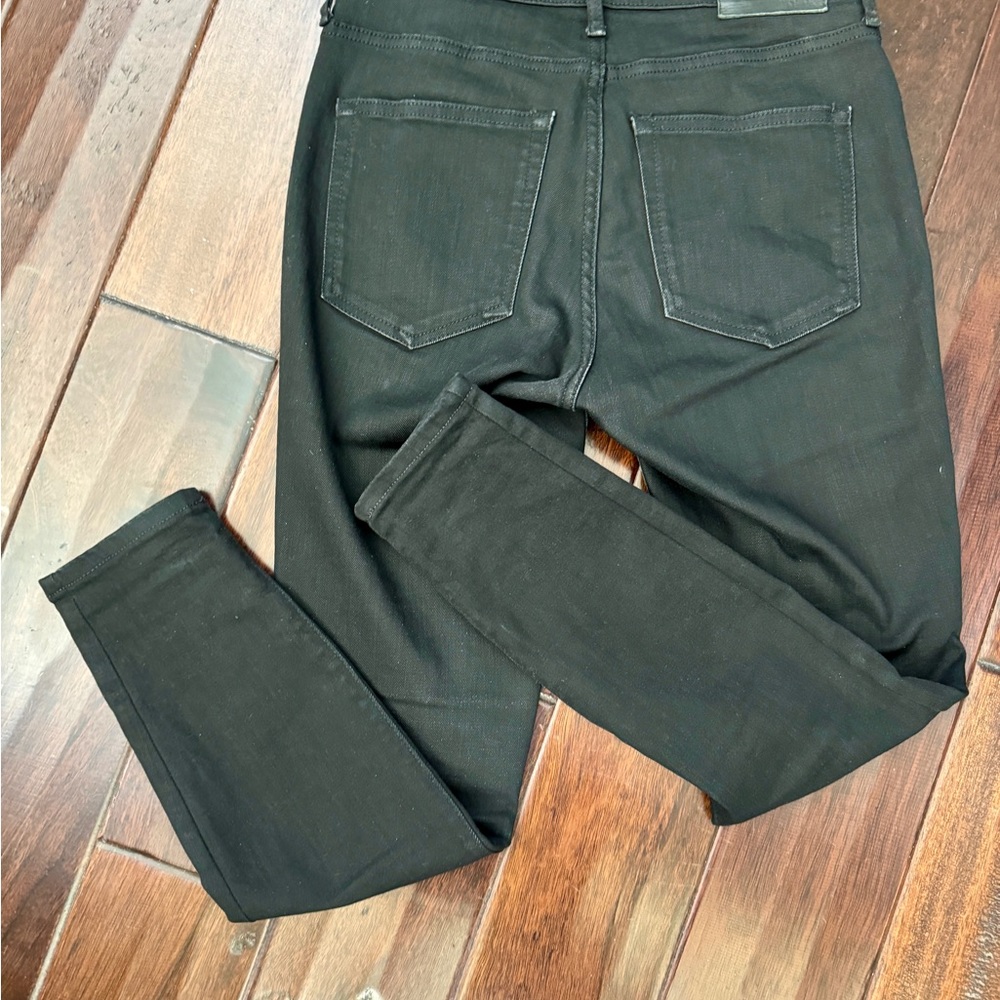 Everlane Mid Rise Jean - Picture 2 of 5